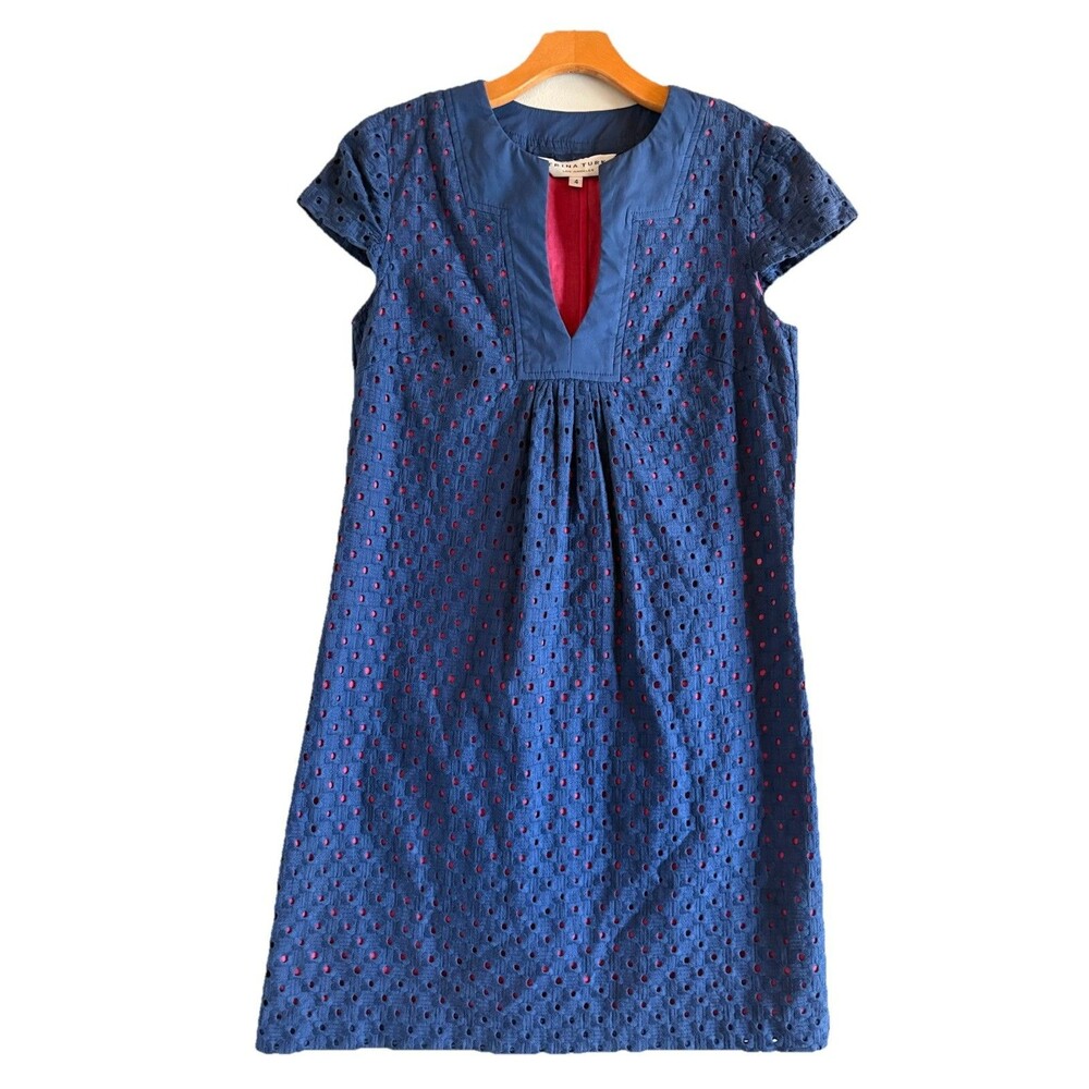 Trina Turk Navy Blue & Pink 100% Cotton Eyelet Short Sleeve Shift Dress. Size 4